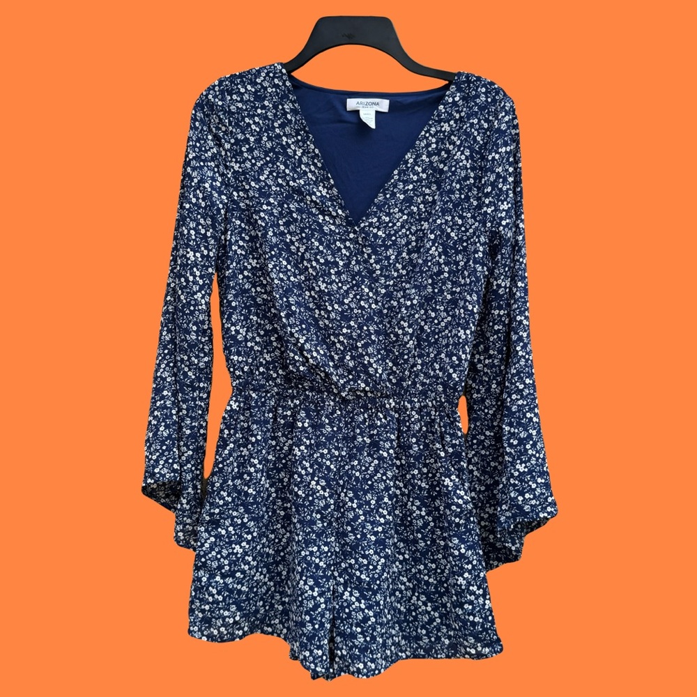 Arizona Jean Company Blue V-Neck Bell Sleeve Mini Romper